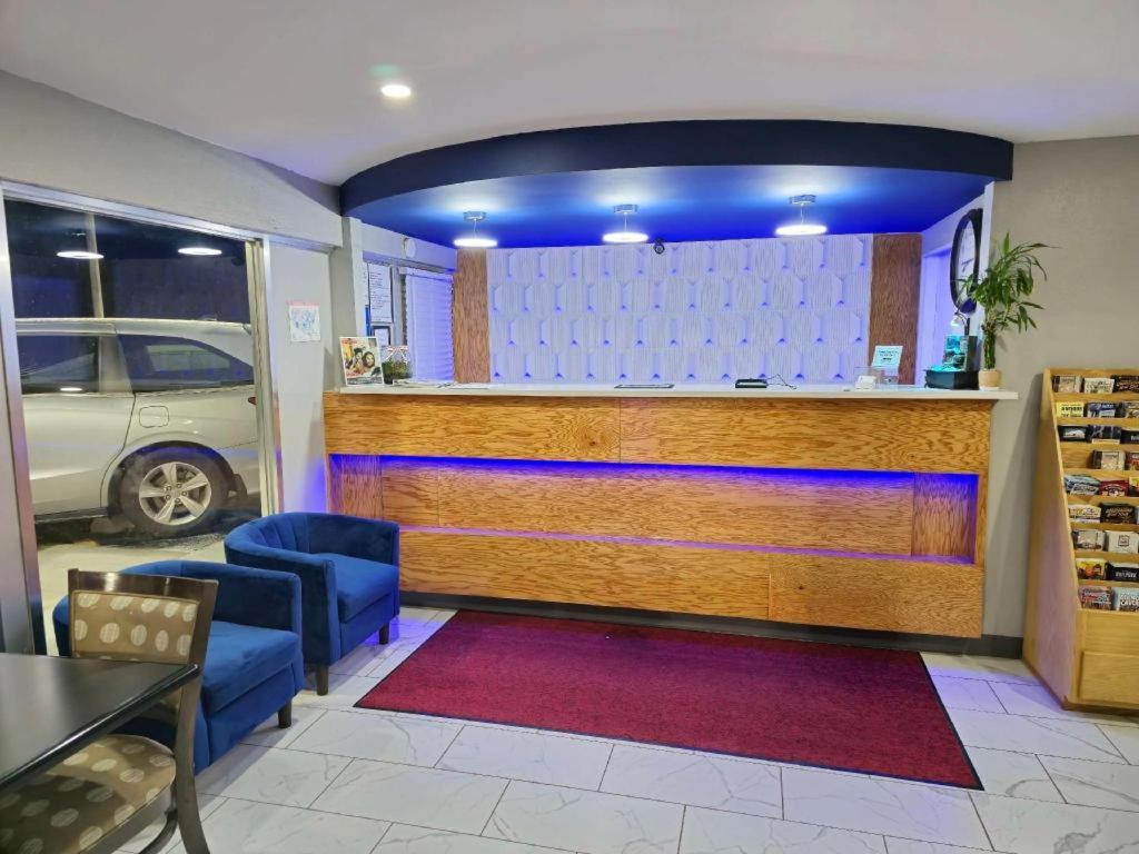 Americas Best Value Inn Elizabethtown Buitenkant foto