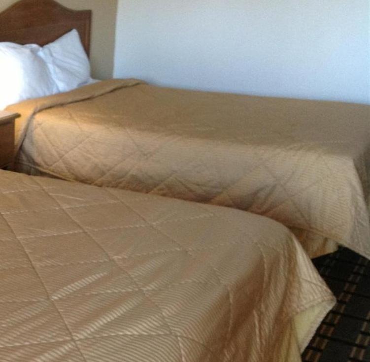 Americas Best Value Inn Elizabethtown Kamer foto